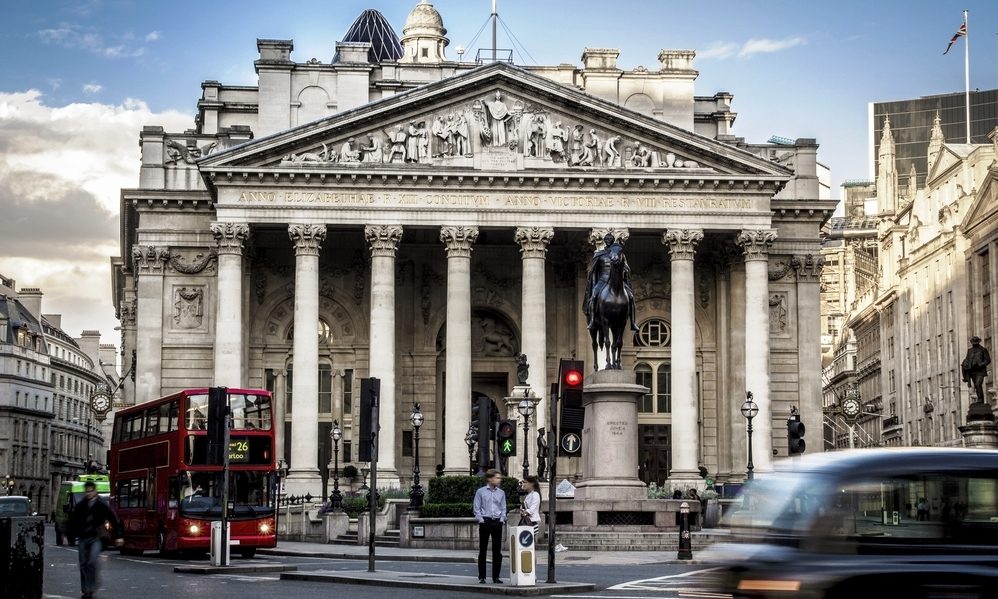 BoE keeps interest rates steady amidst external risks | Smart Currency Business