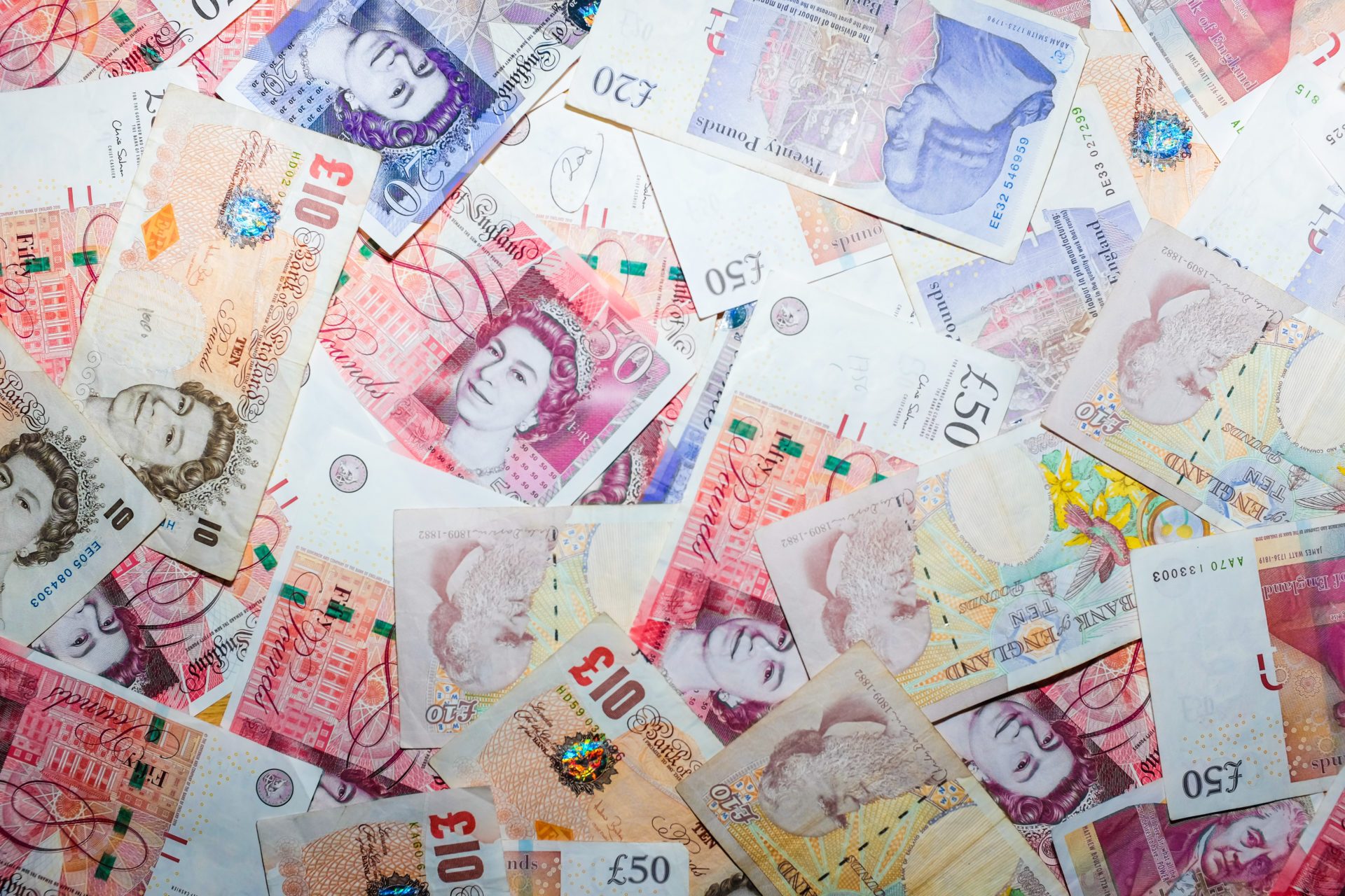 Pound slow to recover from six-month low | Smart Currency ...