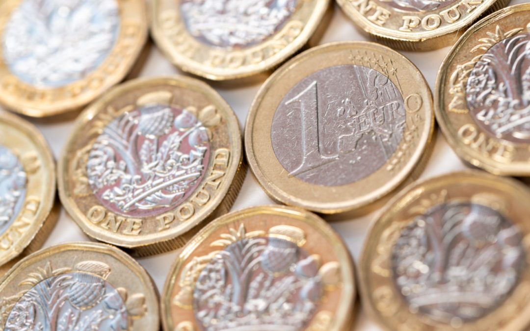 Pound hits 6-month low against euro