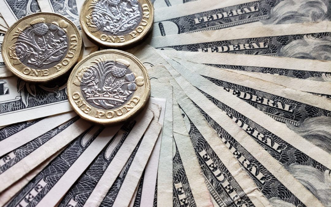 Pound low as Brexit fears continue