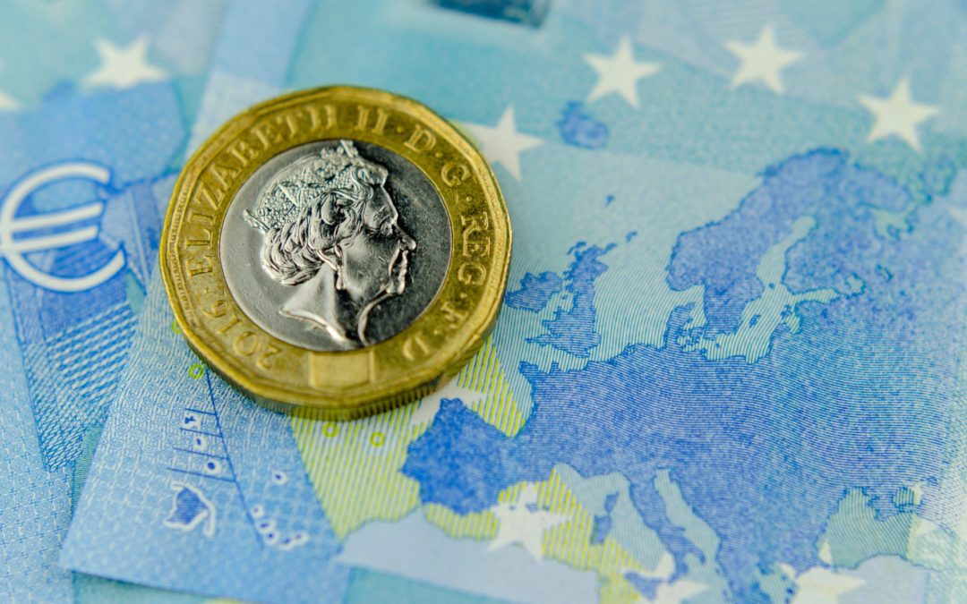 No-trade-deal worries weigh on pound