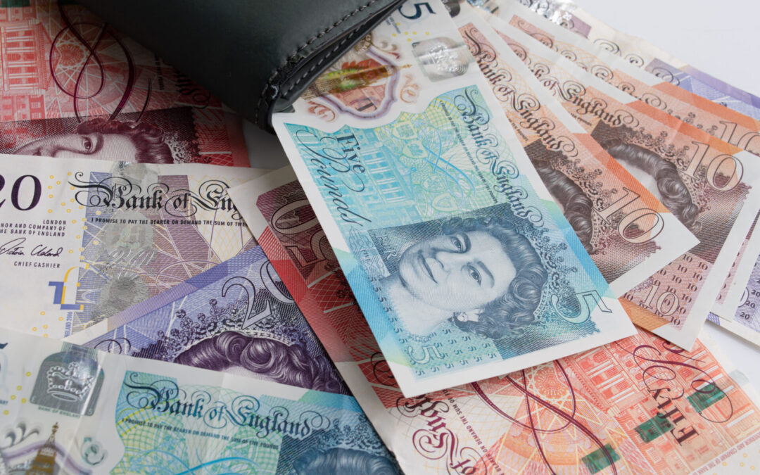 Brexit and COVID-19 worries weigh on sterling