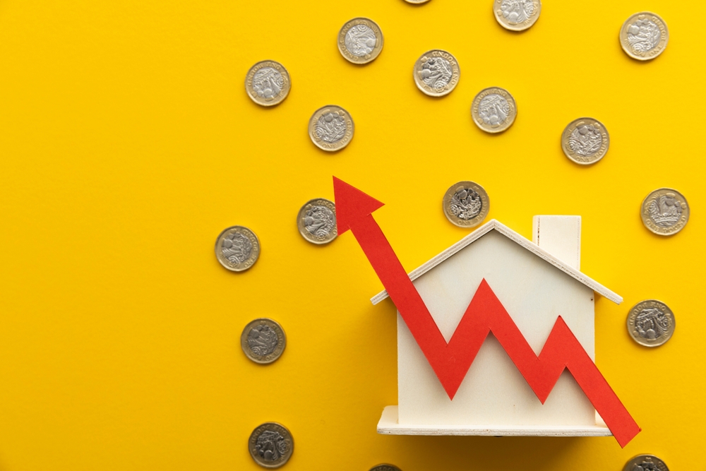 US growth surprises economists; creditors lose patience with the UK
