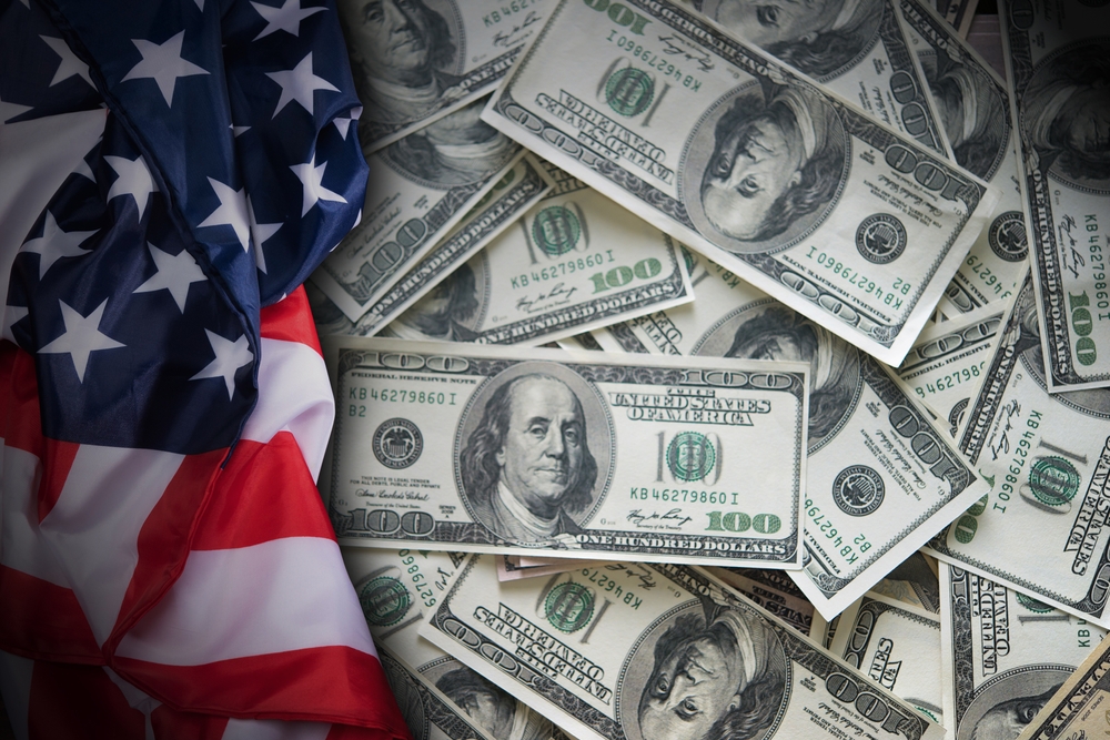 US dollar the winner of trade turnaround, UK unemployment rises