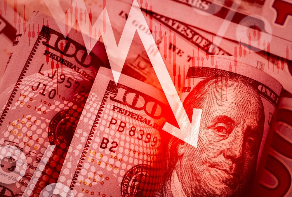 Bank of England Governor issues warning, dollar sees stark declines