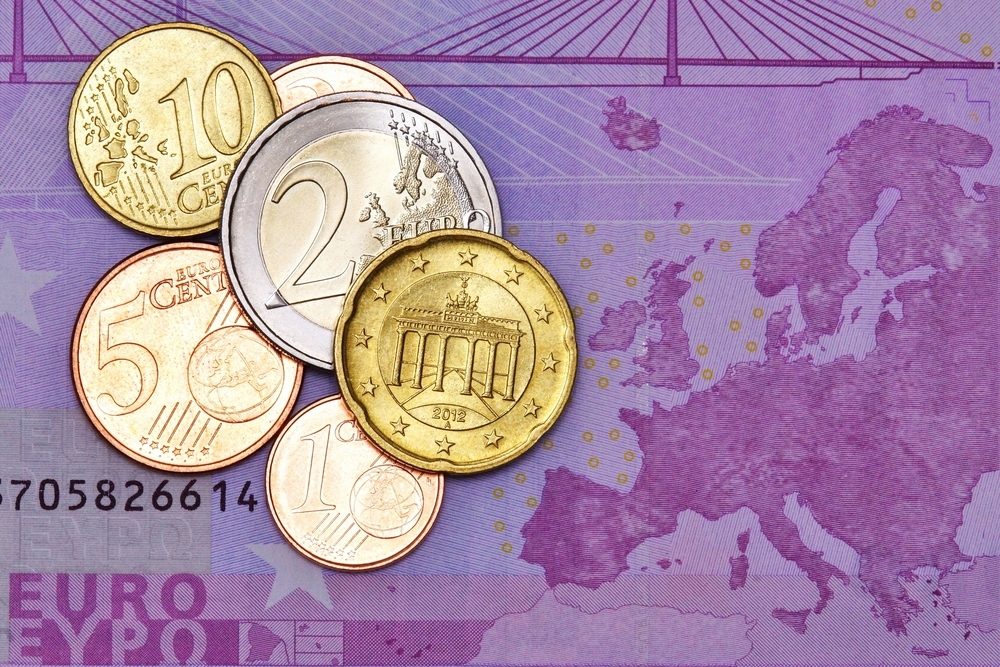 eurozone inflation dips