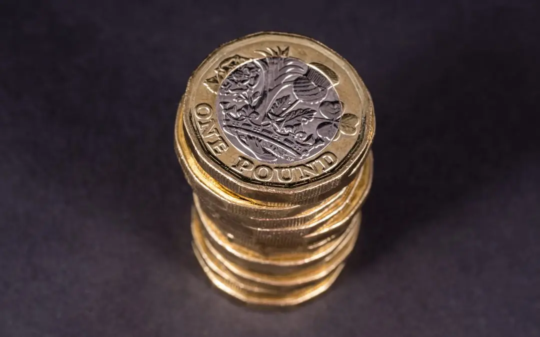 Sterling surges on Barnier Brexit comments